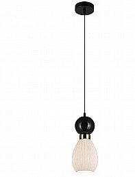 ����� A ����