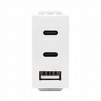 ���� 3 ������ USB 2C+A PD 20W ����� �����'