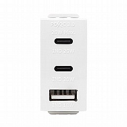 מטען 3 יציאות USB 2C+A PD 20W מטען 3 יציאות USB 2C+A PD 20W
