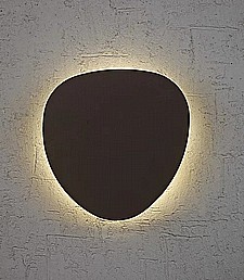 משולש קיר משולש קיר